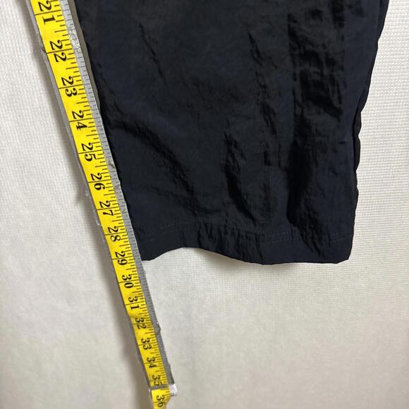 NIKE Sportswear Women's Medium Black Woven Nylon Essential Oversized Cargo Pants - Picture 14 of 15